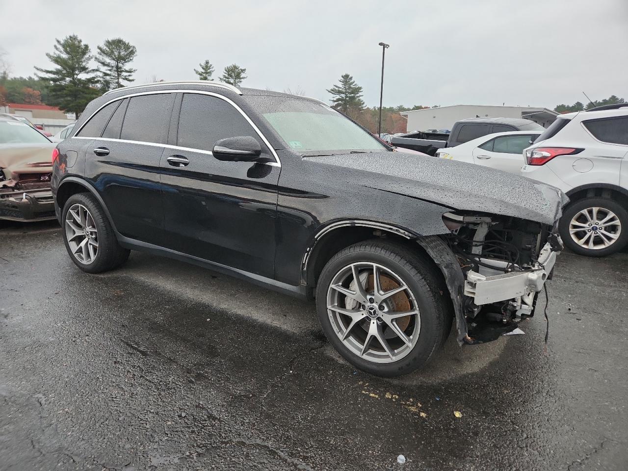 2022 Mercedes-Benz Glc 300 4Matic - Фото 4