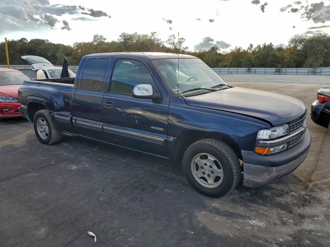 2001 Chevrolet Silverado C1500 - Фото 4
