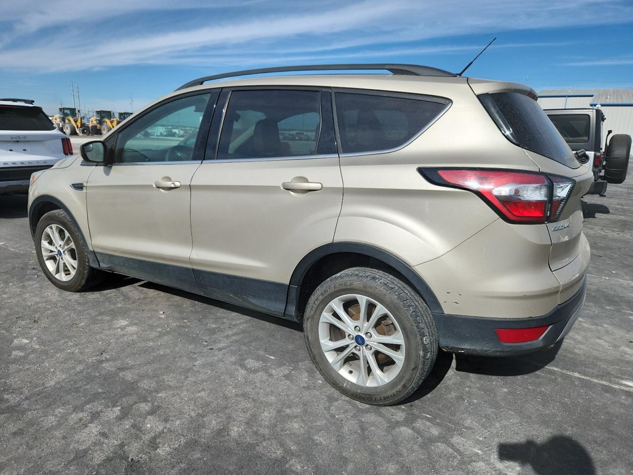 2018 Ford Escape Se - Фото 2