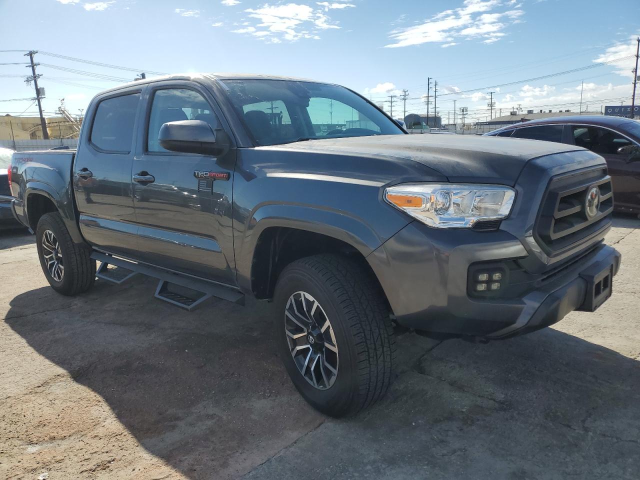 2020 Toyota Tacoma Double Cab - Фото 4