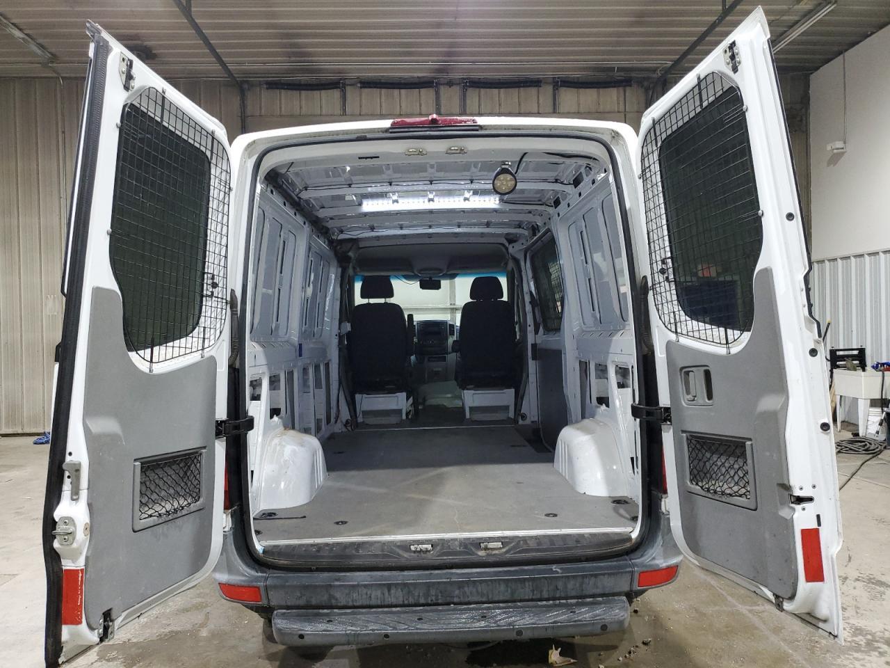 2012 Mercedes Benz Sprinter 2 Delivery Van - Image 6