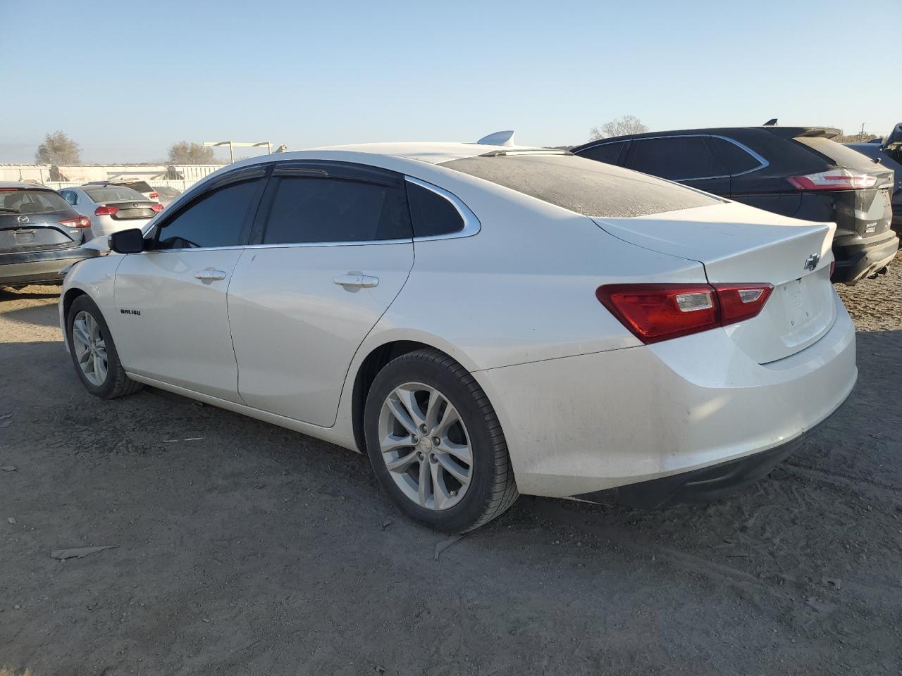 2016 Chevrolet Malibu Lt - Фото 2
