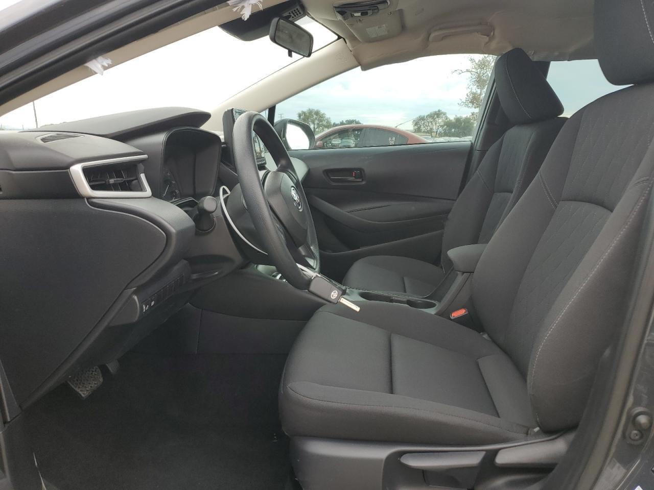 2025 Toyota Corolla Le - Image 7