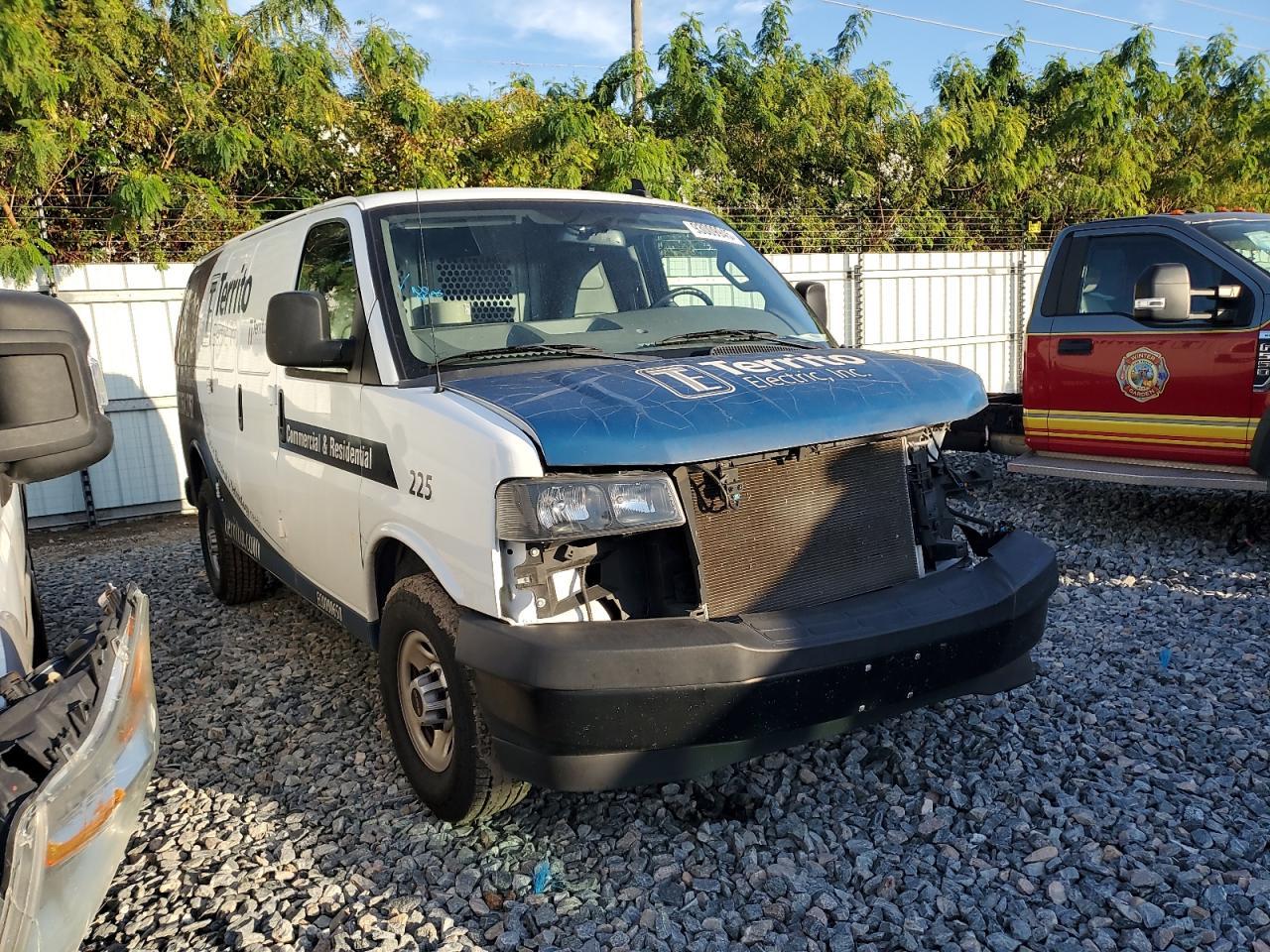 2023 GMC Savana G2500 Cargo * R & D * Pri Fleet * - Фото 4