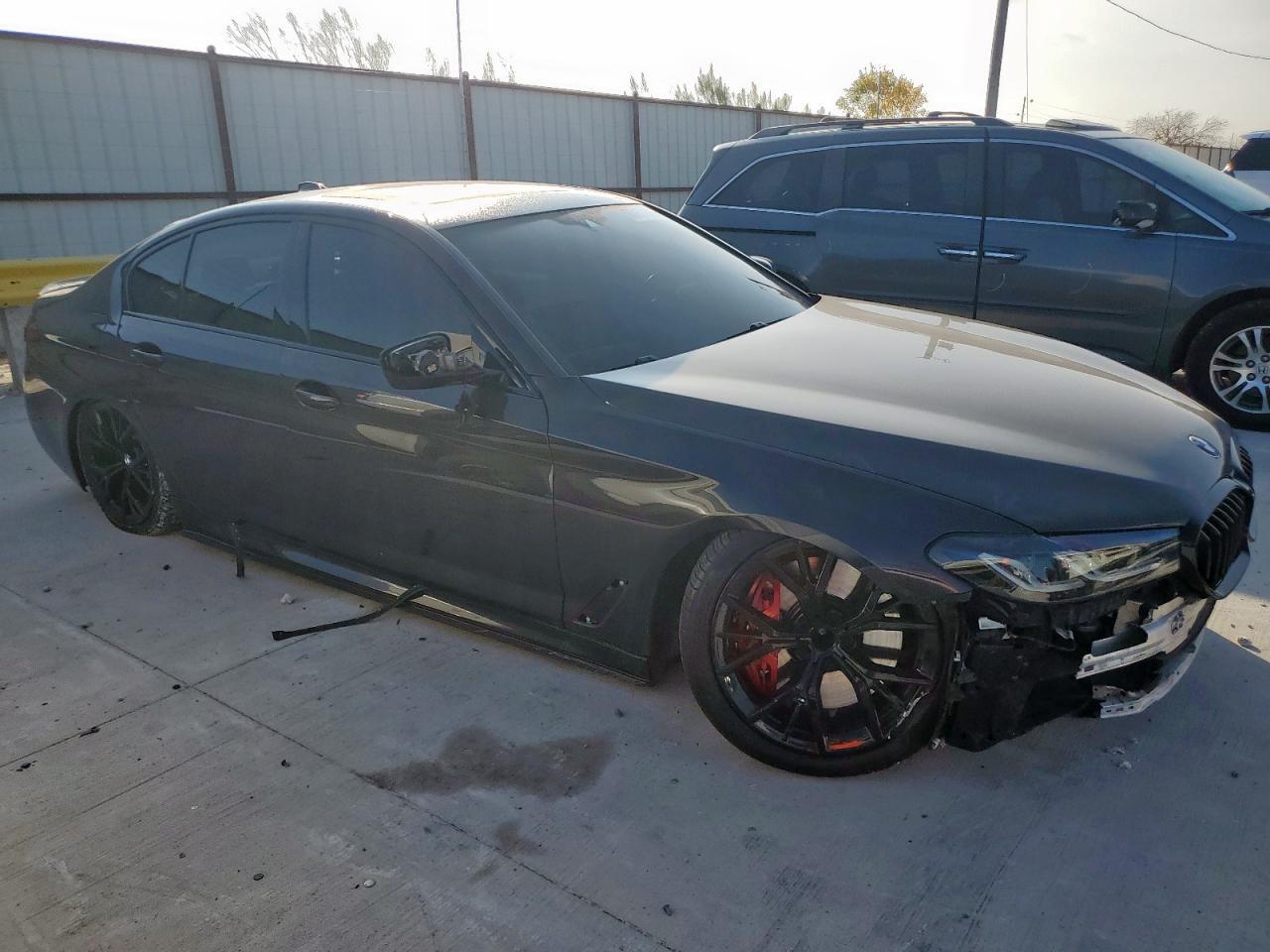 2023 BMW 540 I - Фото 4