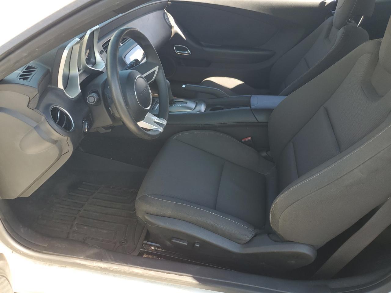 2011 Chev Camaro - Фото 7
