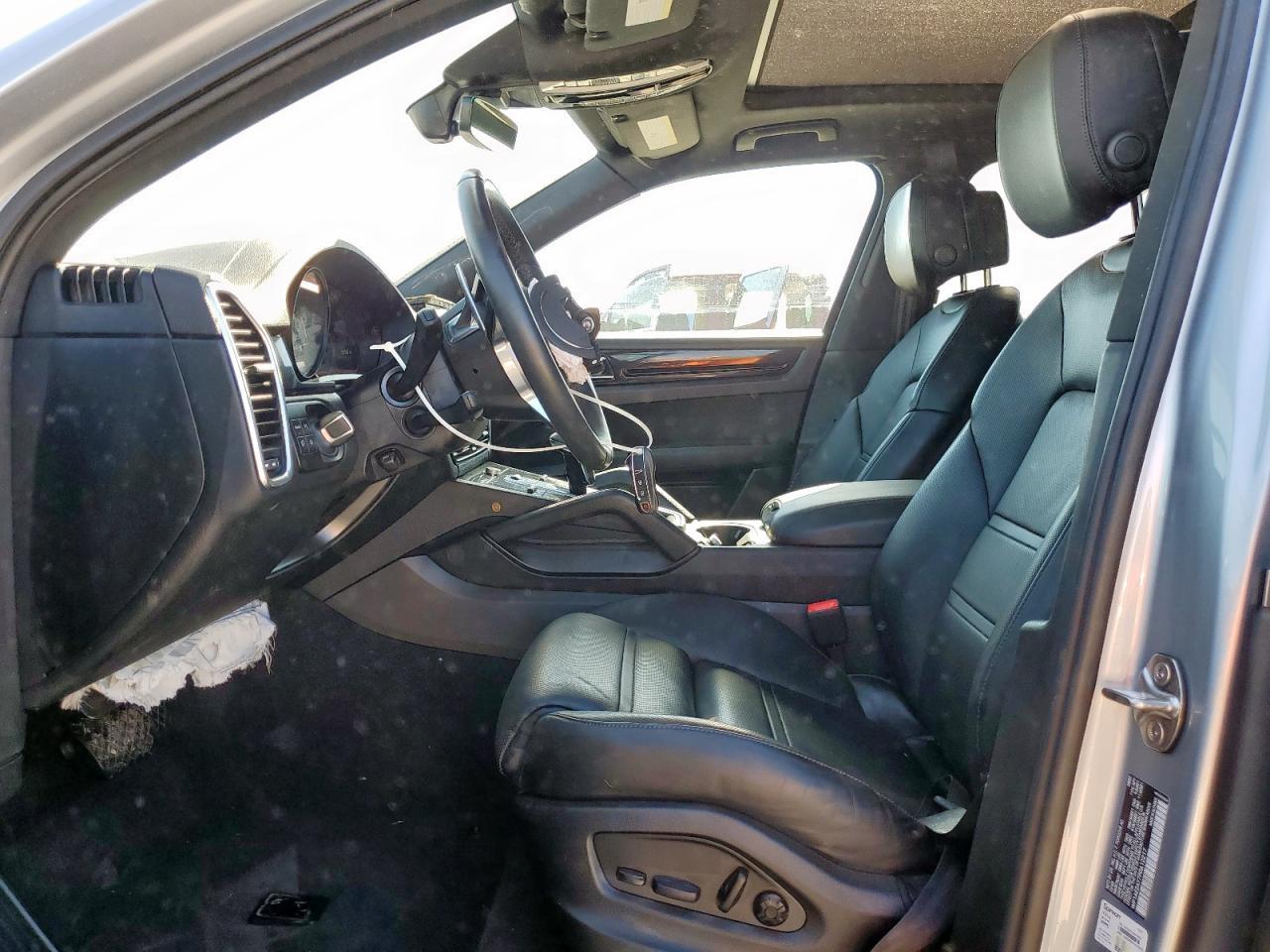 2023 Porsche Cayenne E-Hybrid - Фото 7