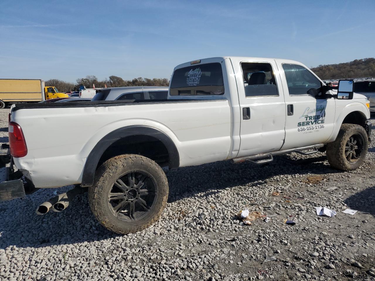 2015 Ford F350 Super Duty - Фото 3