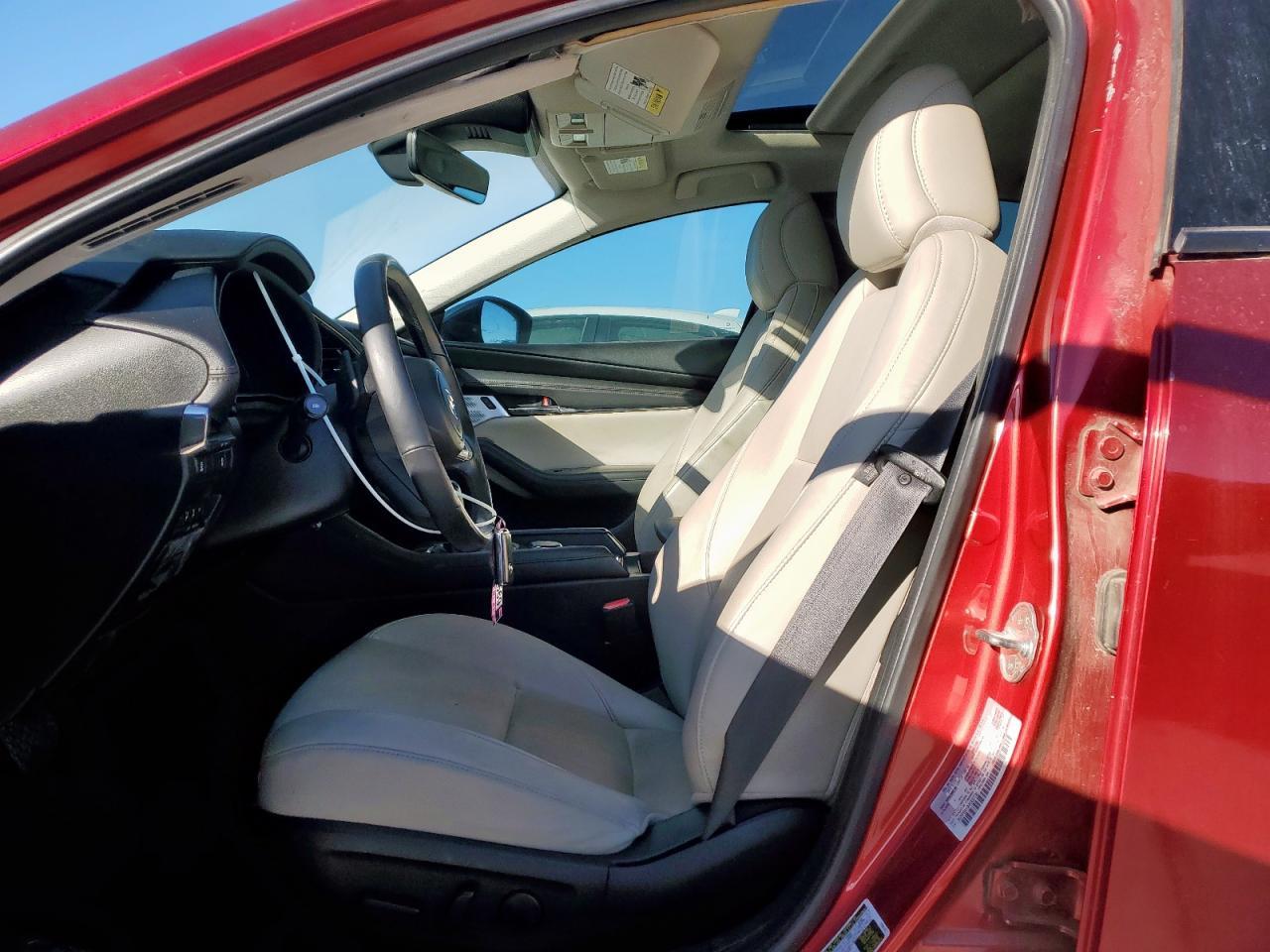 2022 Mazda 3 - Фото 7