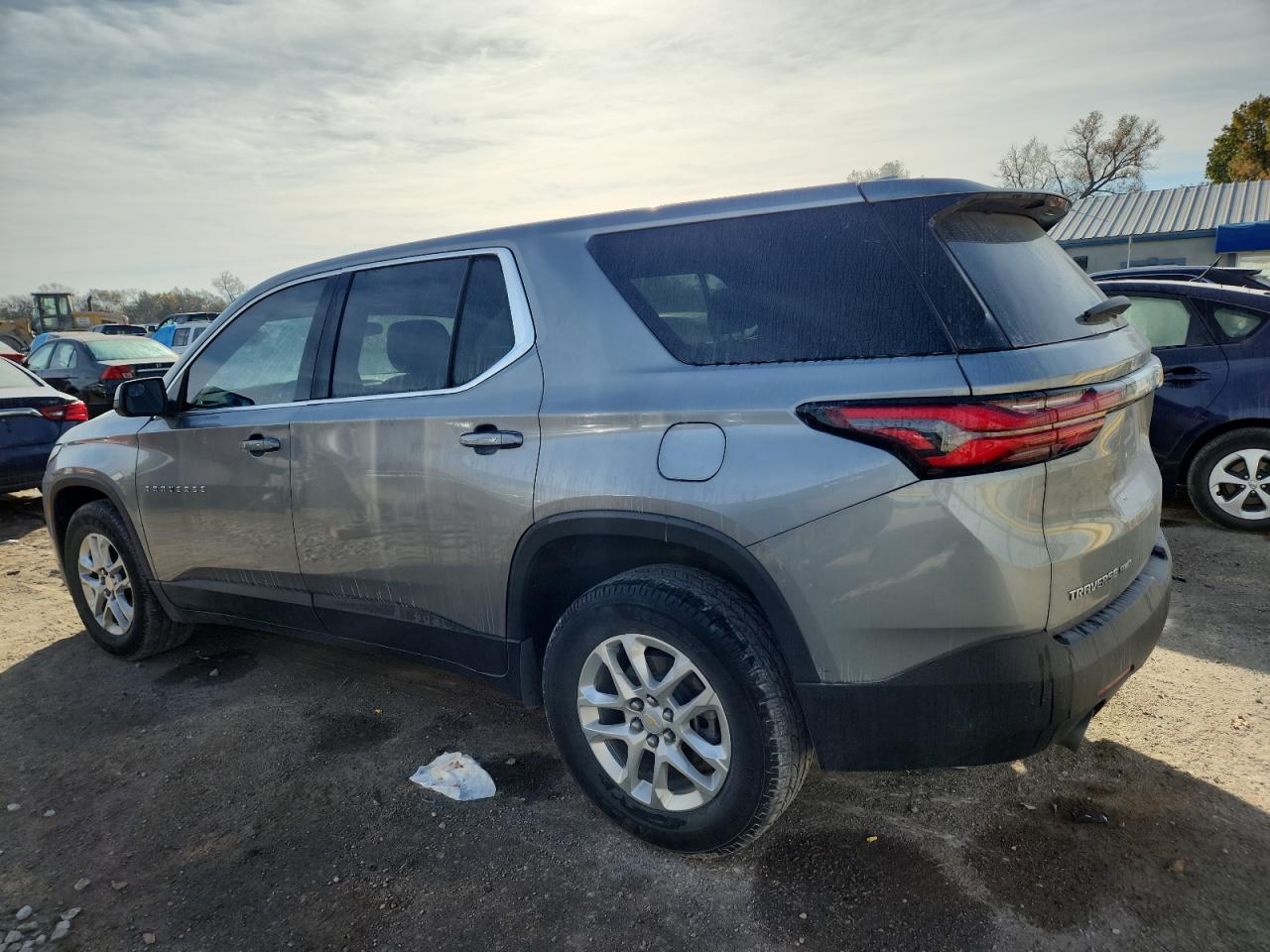 2023 Chevrolet Traverse Ls - Image 2