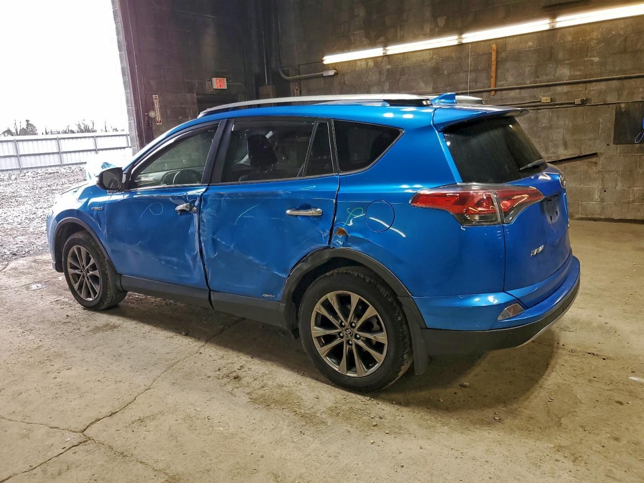 2018 Toyota Rav4 Hv Limited - Image 2