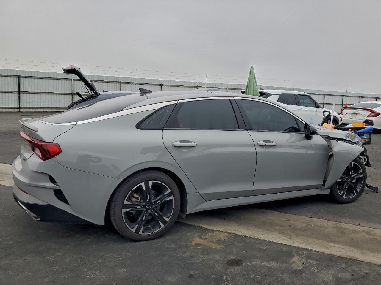 2021 Kia K5 Gt Line - Фото 3