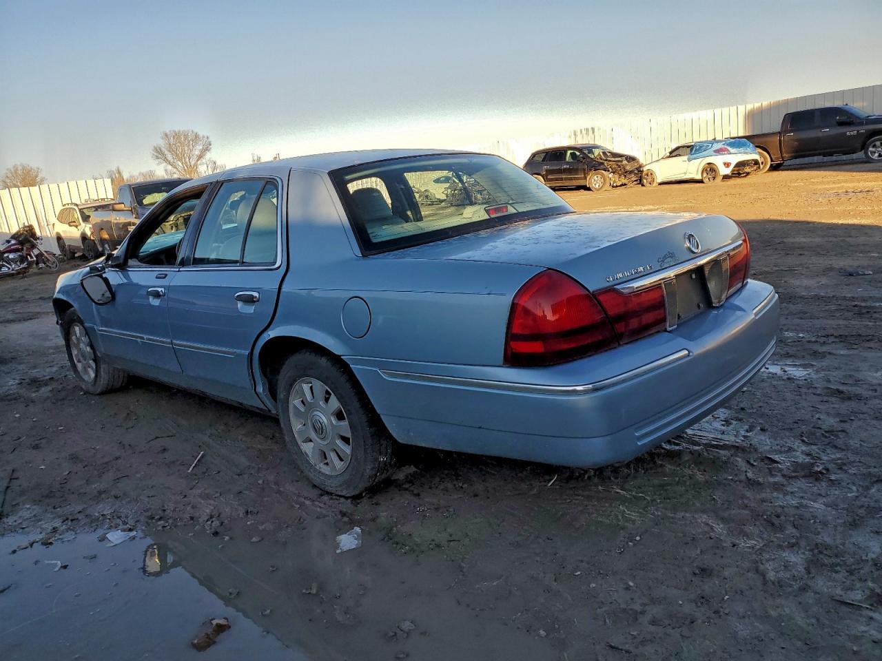 2003 Mercury Grand Marquis Ls - Image 2
