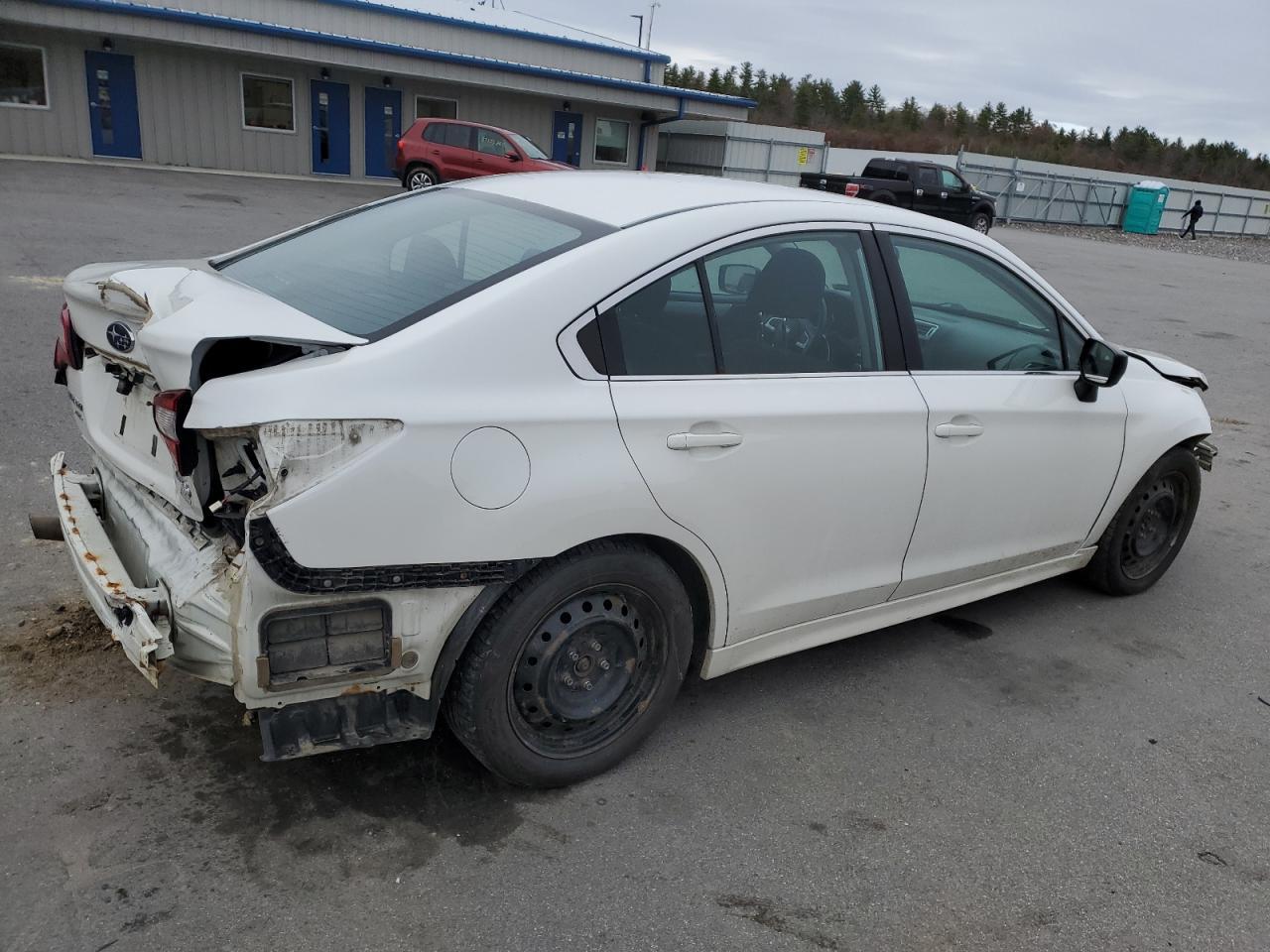2016 Subaru Legacy 2.5I - Image 3