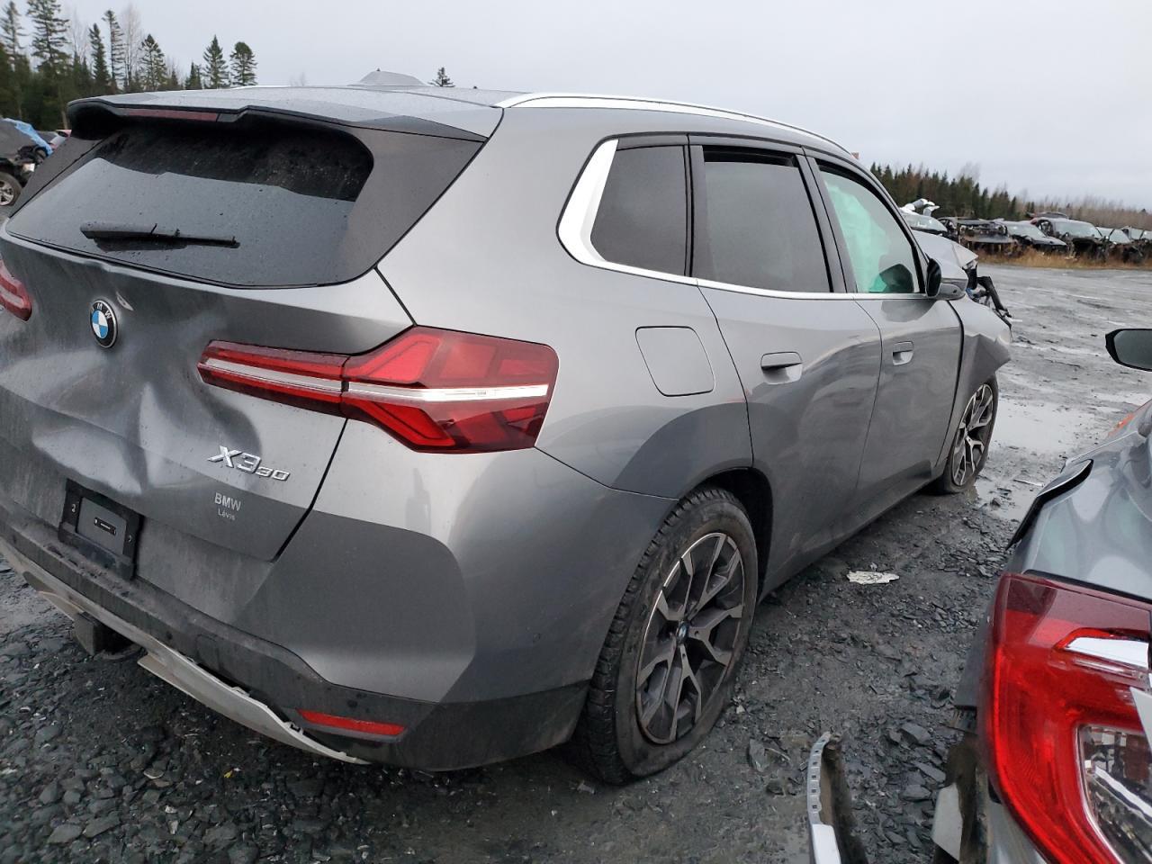 2025 BMW X3 30 xDrive - Фото 3