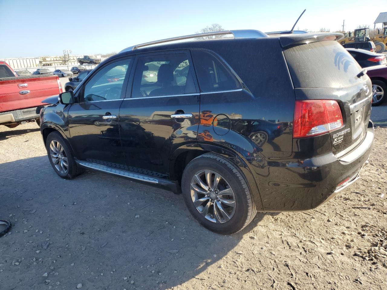 2013 Kia Sorento Sx - Image 2