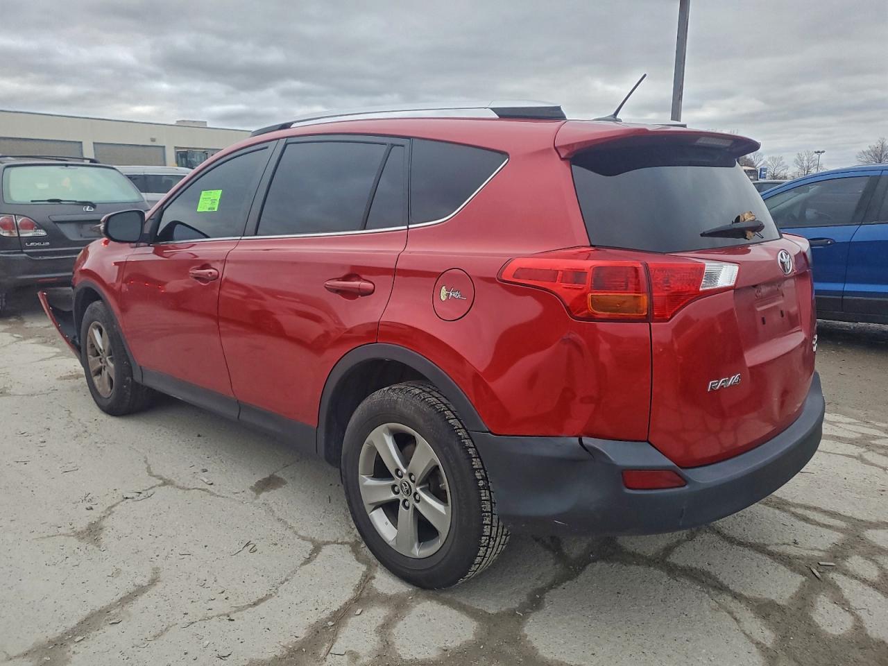 2015 Toyota Rav4 Xle - Image 2