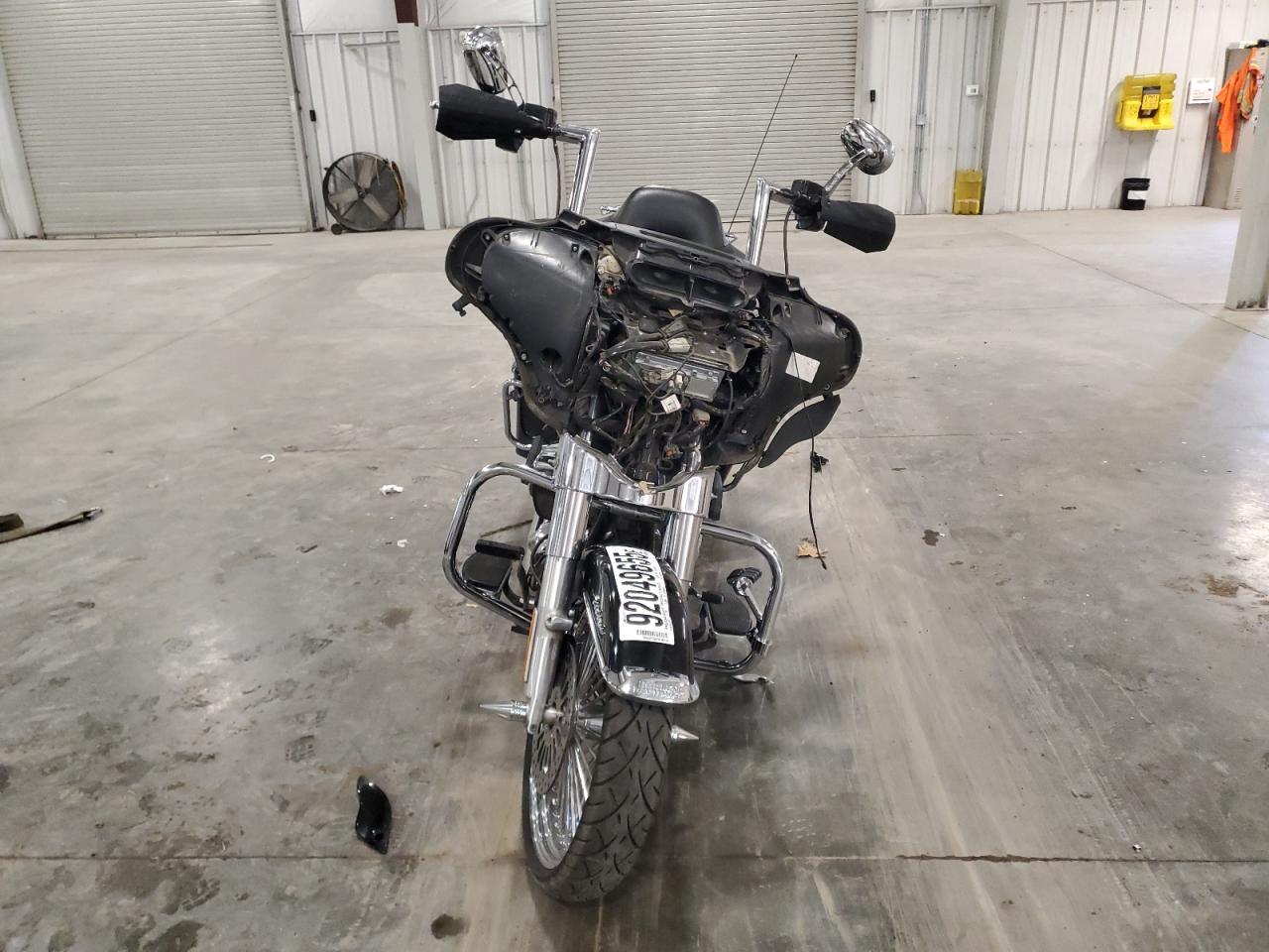 2018 Harley-Davidson Flhtcu Ultra Classic Electra Glide - Фото 2