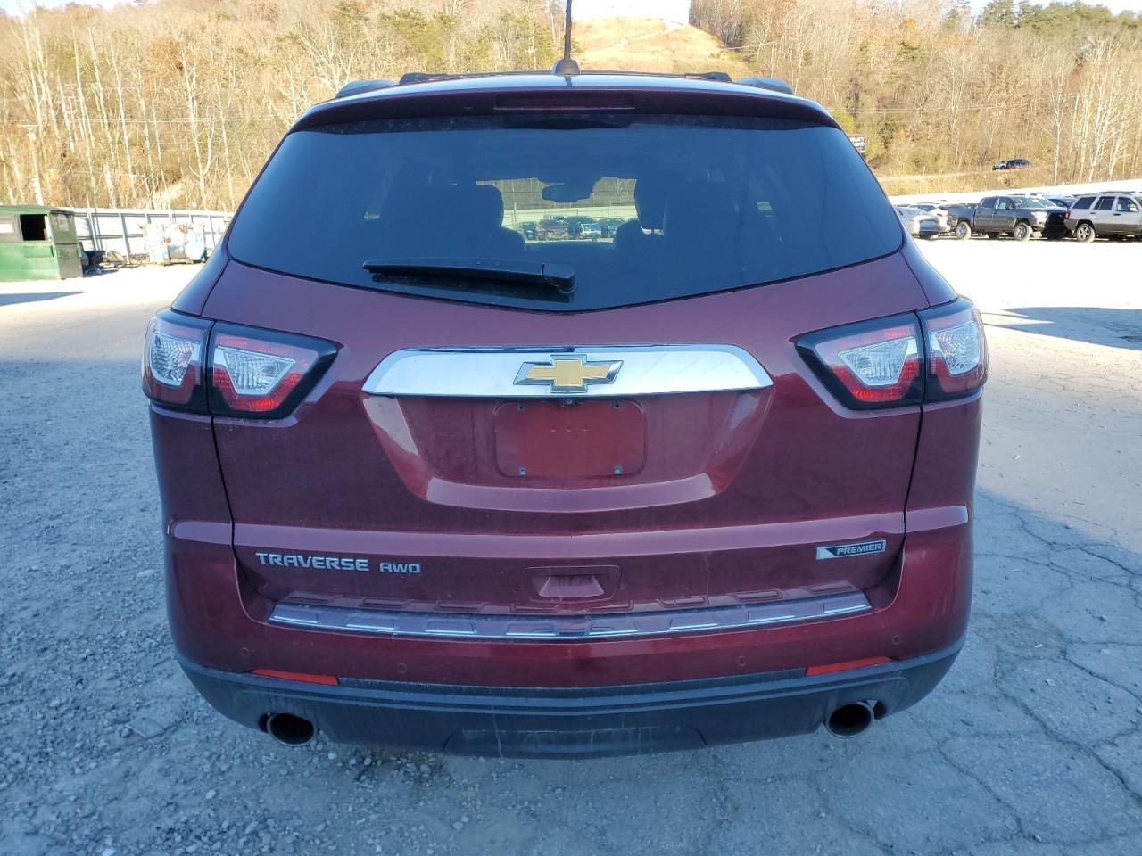 2017 Chevrolet Traverse Premier - Фото 6