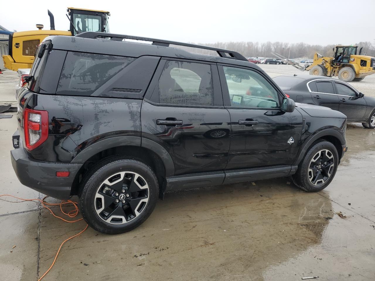 2024 Ford Bronco Sport Outer Banks - Фото 3
