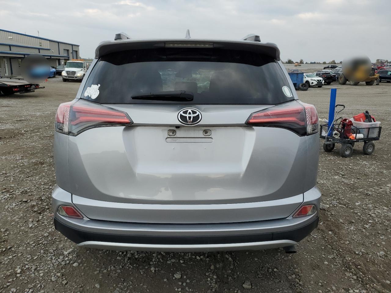 2016 Toyota Rav4 Xle - Фото 6