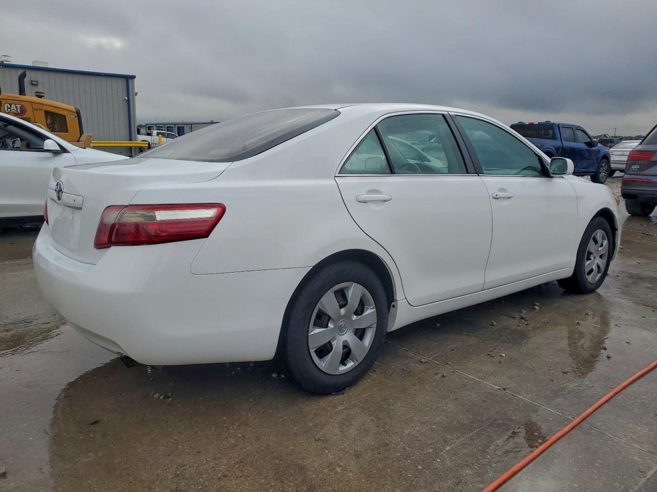2009 Toyota Camry Base - Фото 3
