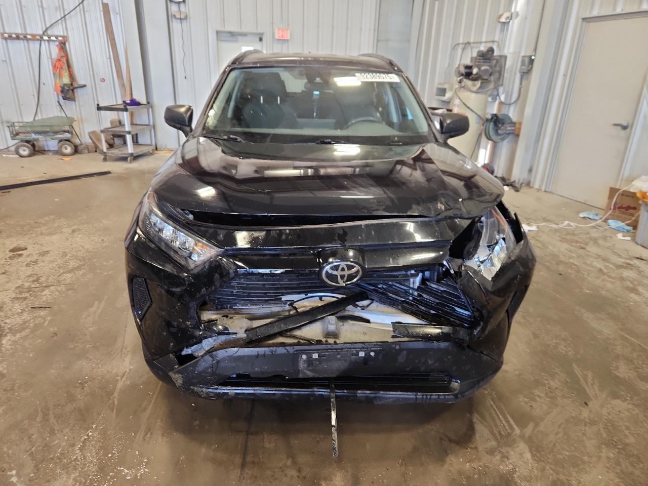 2021 Toyota Rav4 Le - Фото 5