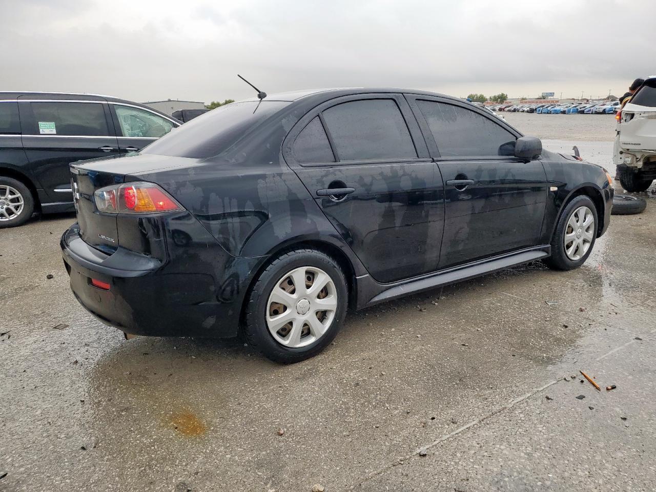 2014 Mitsubishi Lancer Es/Es Sport - Image 3