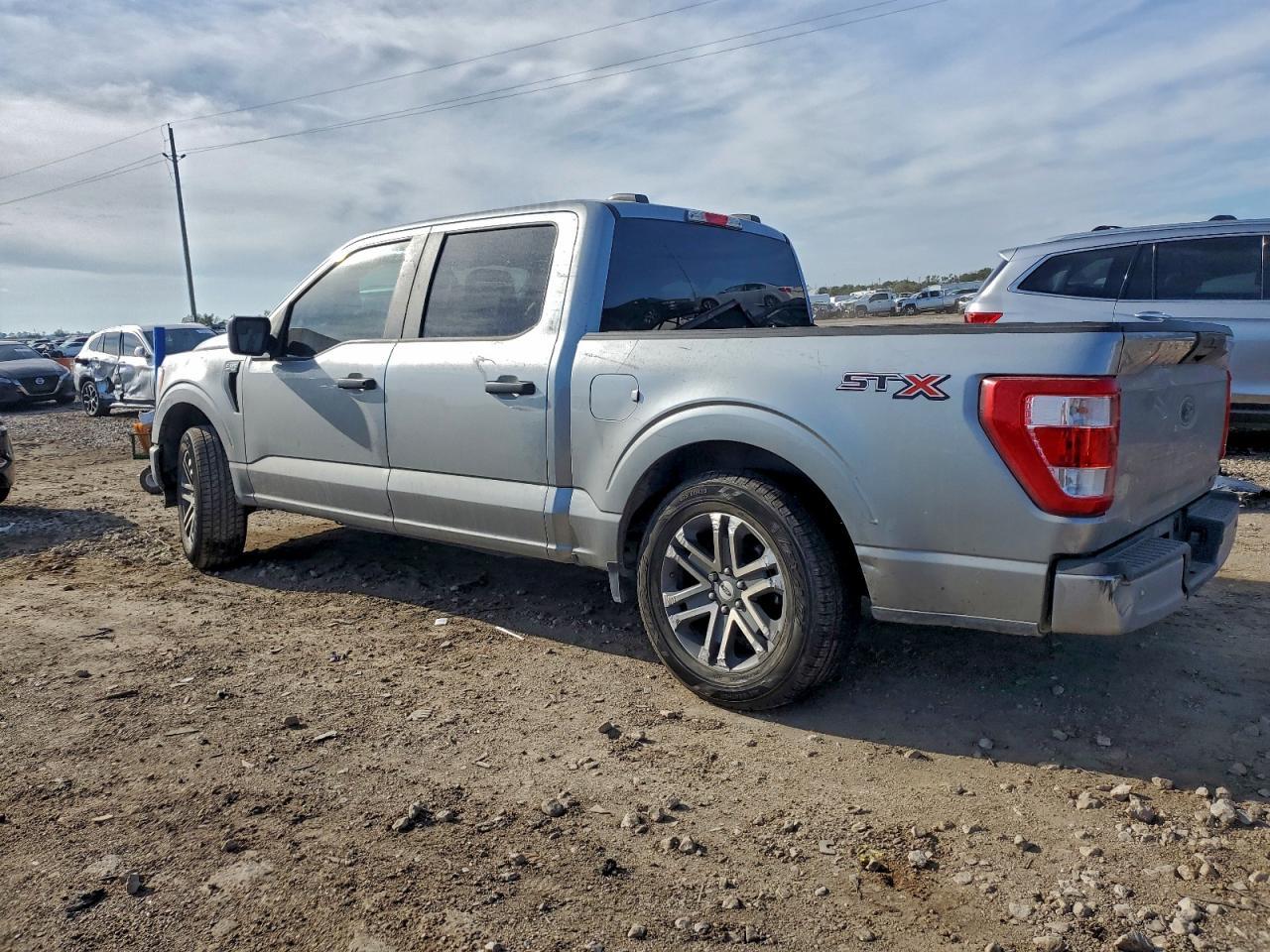 2022 Ford F150 Supercrew - Фото 2