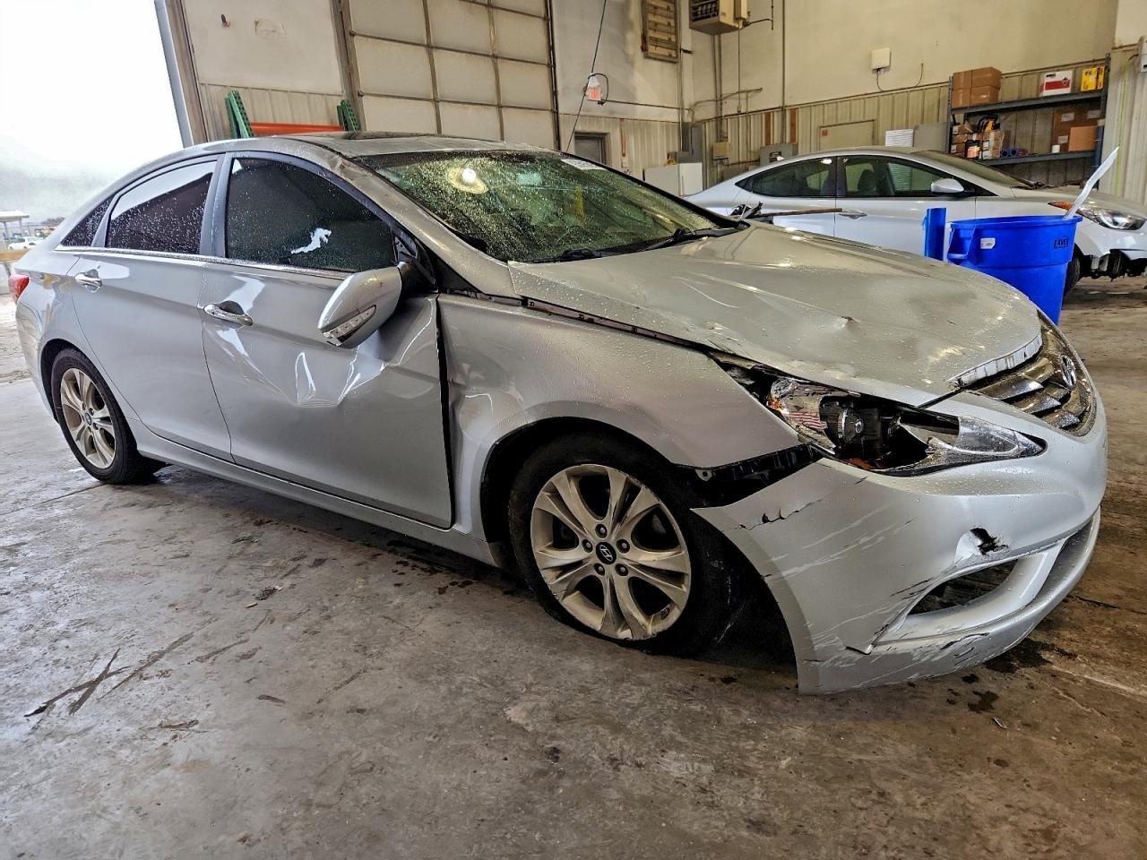 2011 Hyundai Sonata Se - Image 4