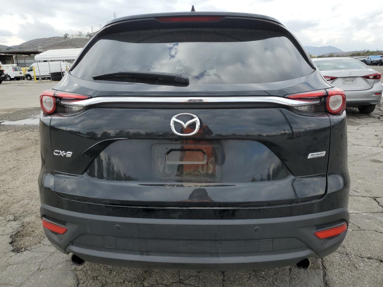 2018 Mazda Cx-9 Touring - Image 6