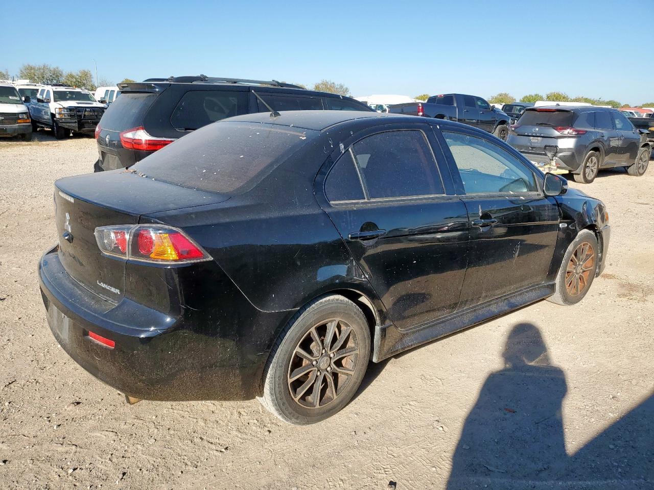 2017 Mitsubishi Lancer Es - Фото 3