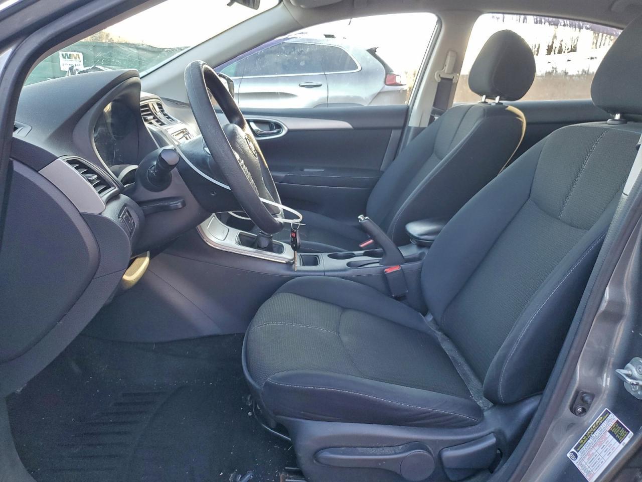 2015 Nissan Sentra S - Image 7