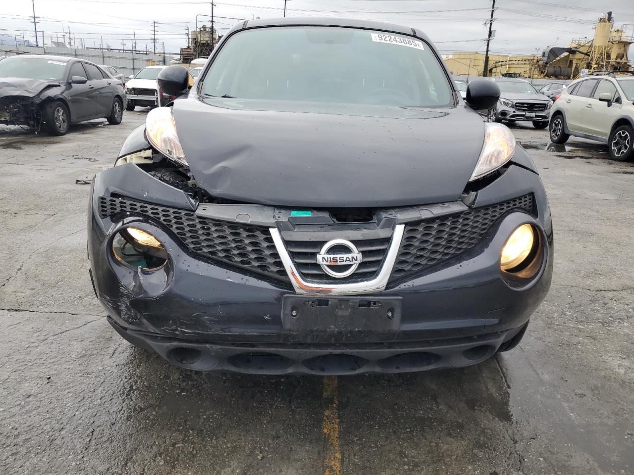 2013 Nissan Juke S - Image 5