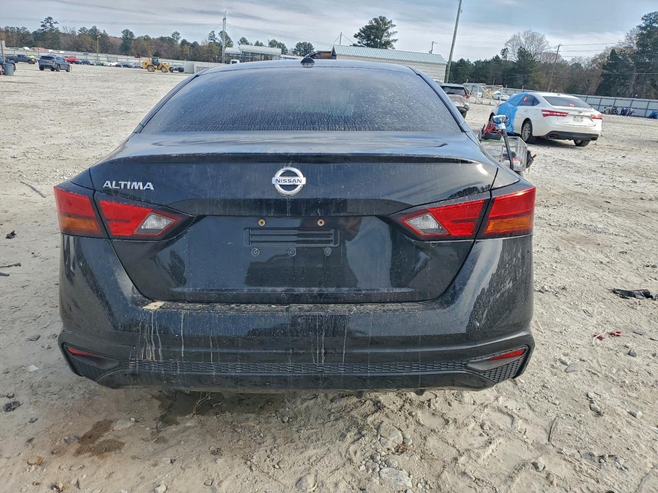 2020 Nissan Altima S - Фото 6
