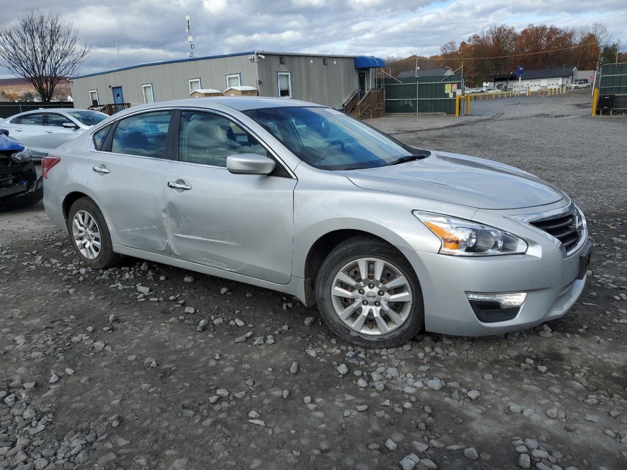 2013 Niss Altima - Фото 4