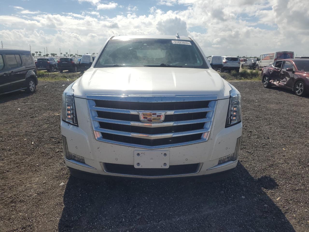 2017 Cadillac Escalade Premium Luxury - Фото 5