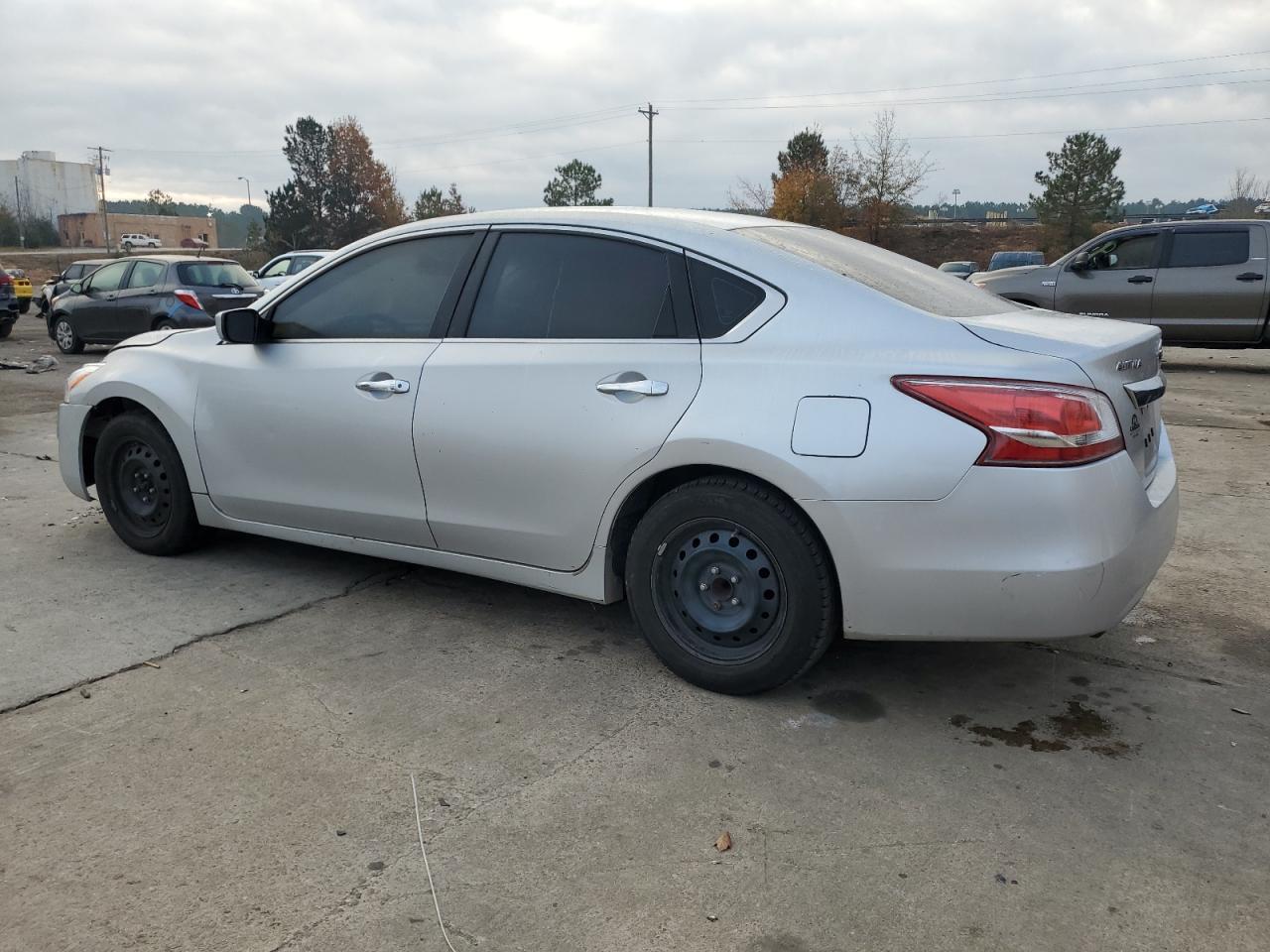 2013 Nissan Altima 2.5 - Image 2