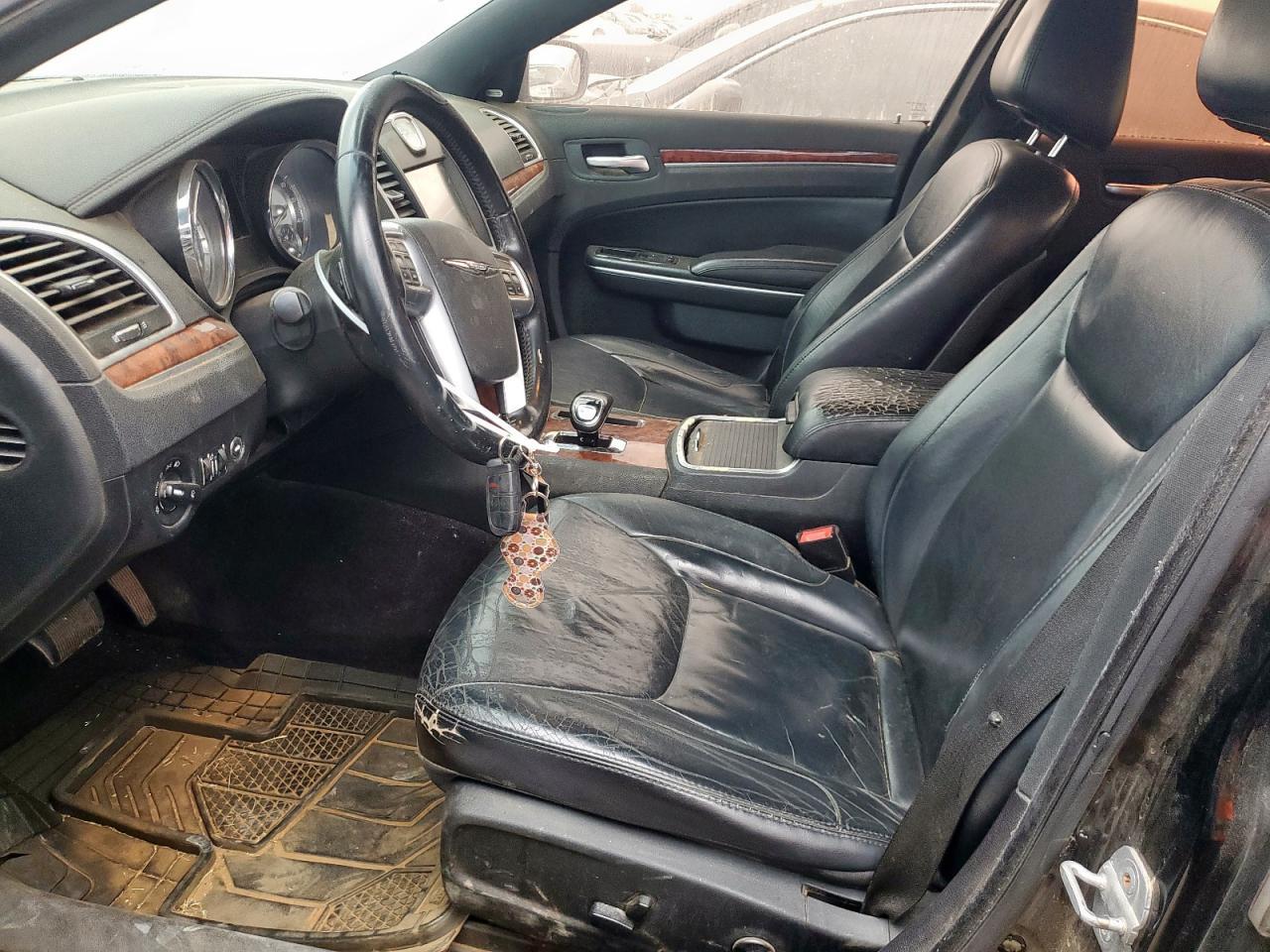 2012 Chry 300 - Фото 7