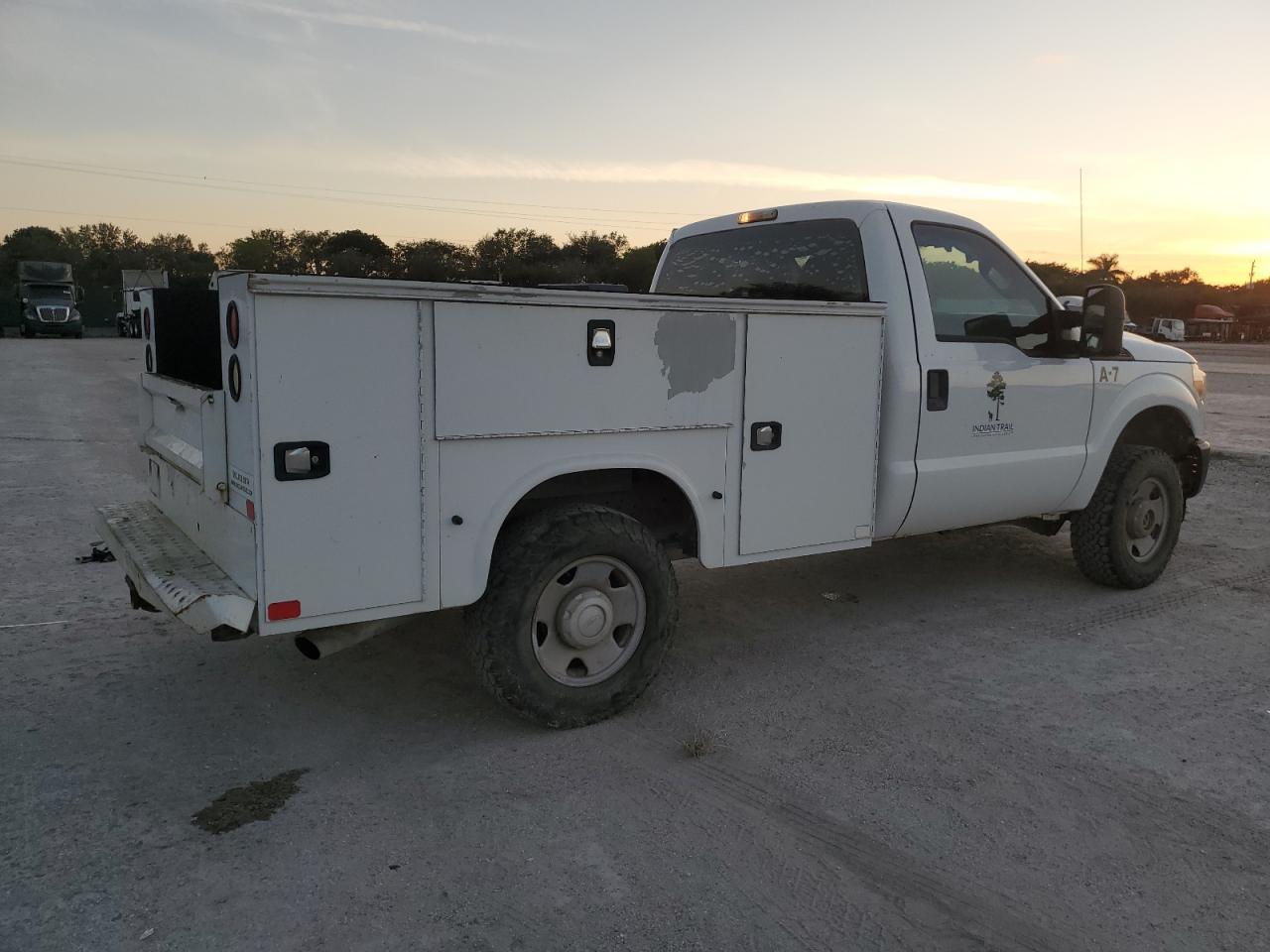 2015 Ford F250 Utility / Service Truck - Фото 4