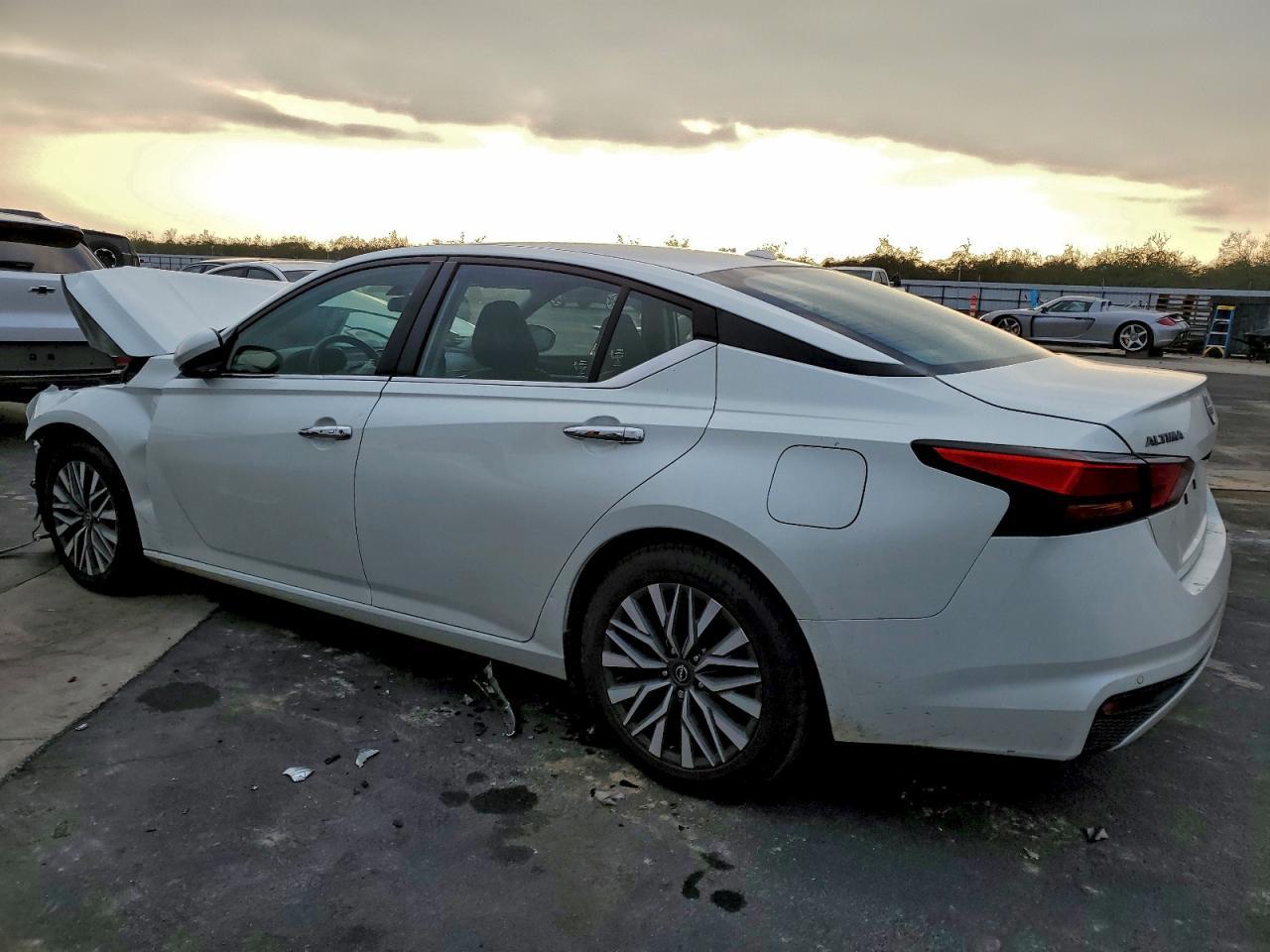 2023 Nissan Altima Sv - Фото 2