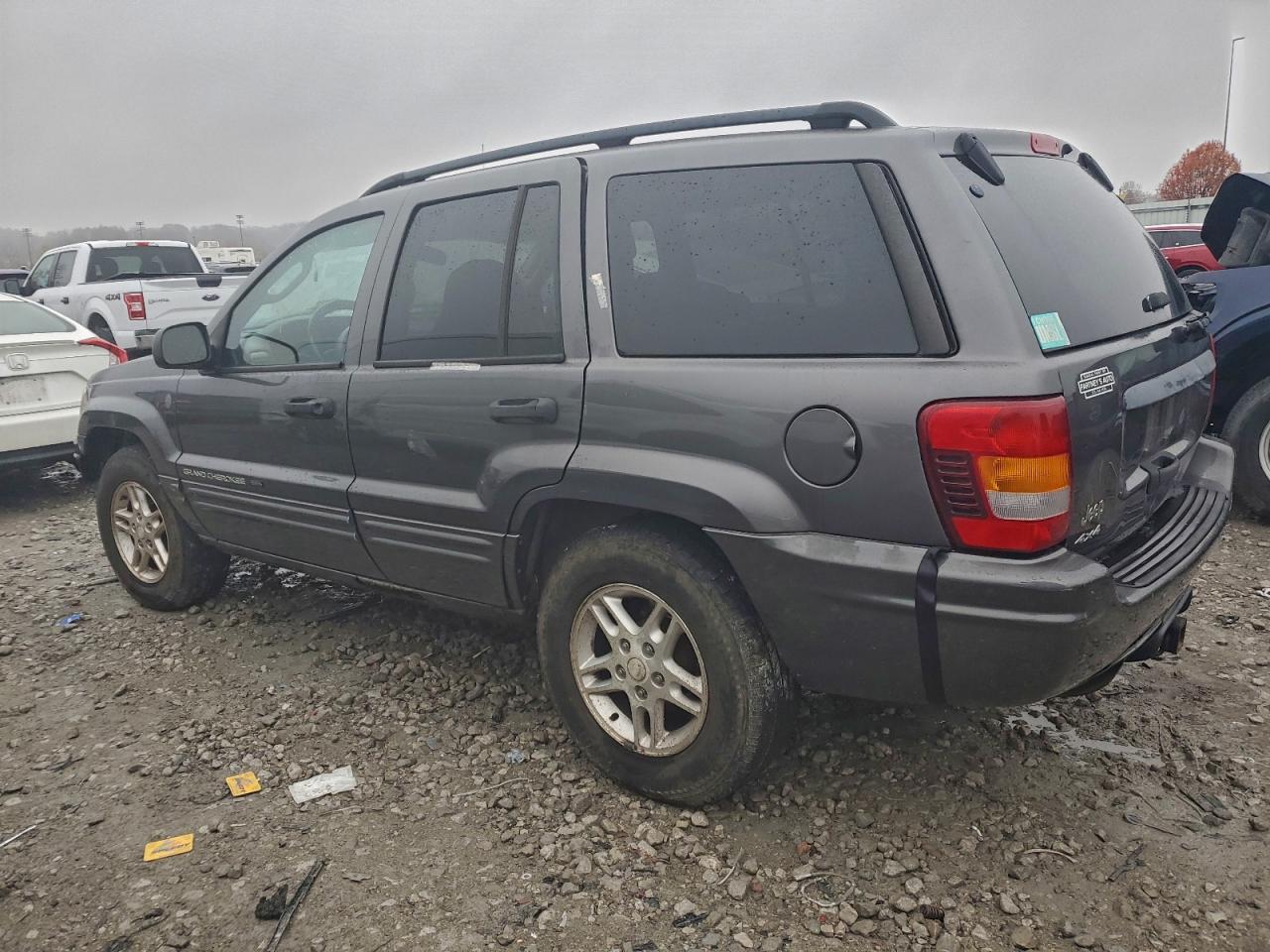 2004 Jeep Grand Cherokee Laredo - Фото 2