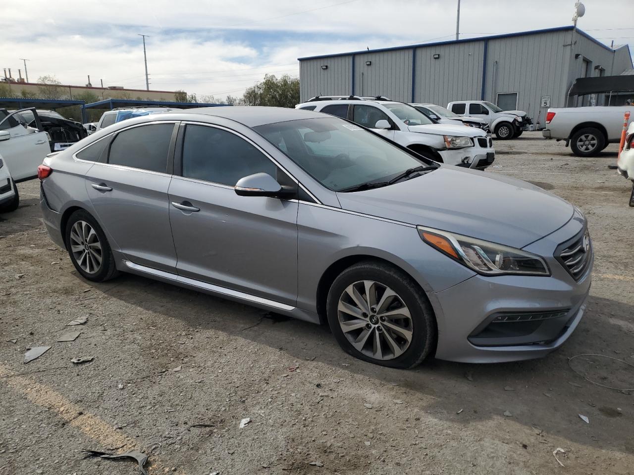 2015 Hyundai Sonata Sport - Image 4