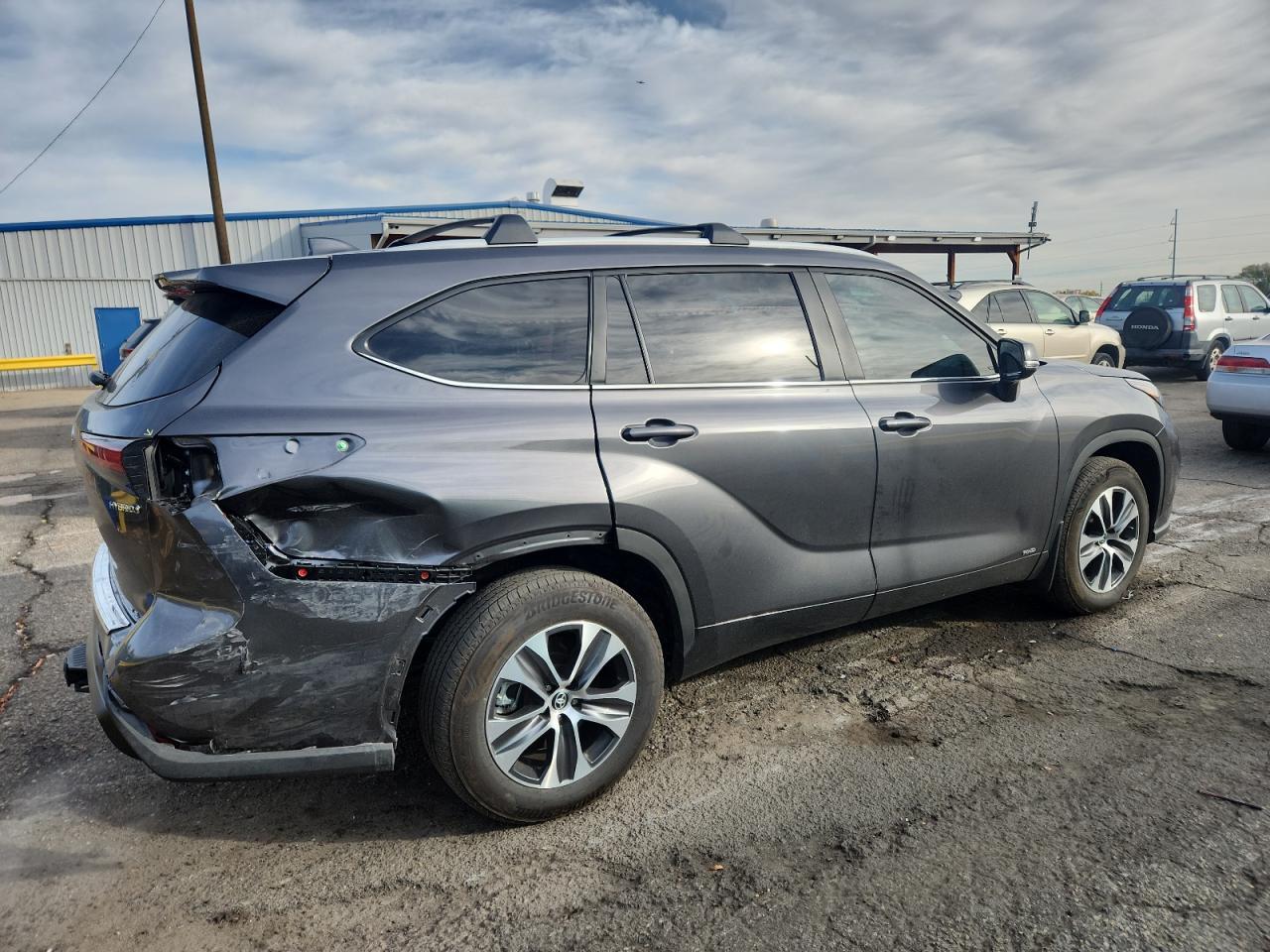 2024 Toyota Highlander Hybrid Xle - Фото 3