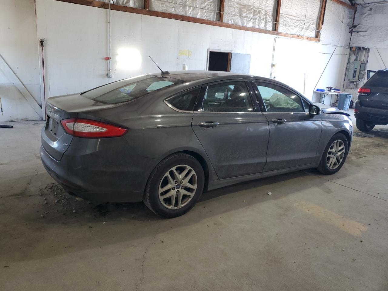2016 Ford Fusion Se - Image 3