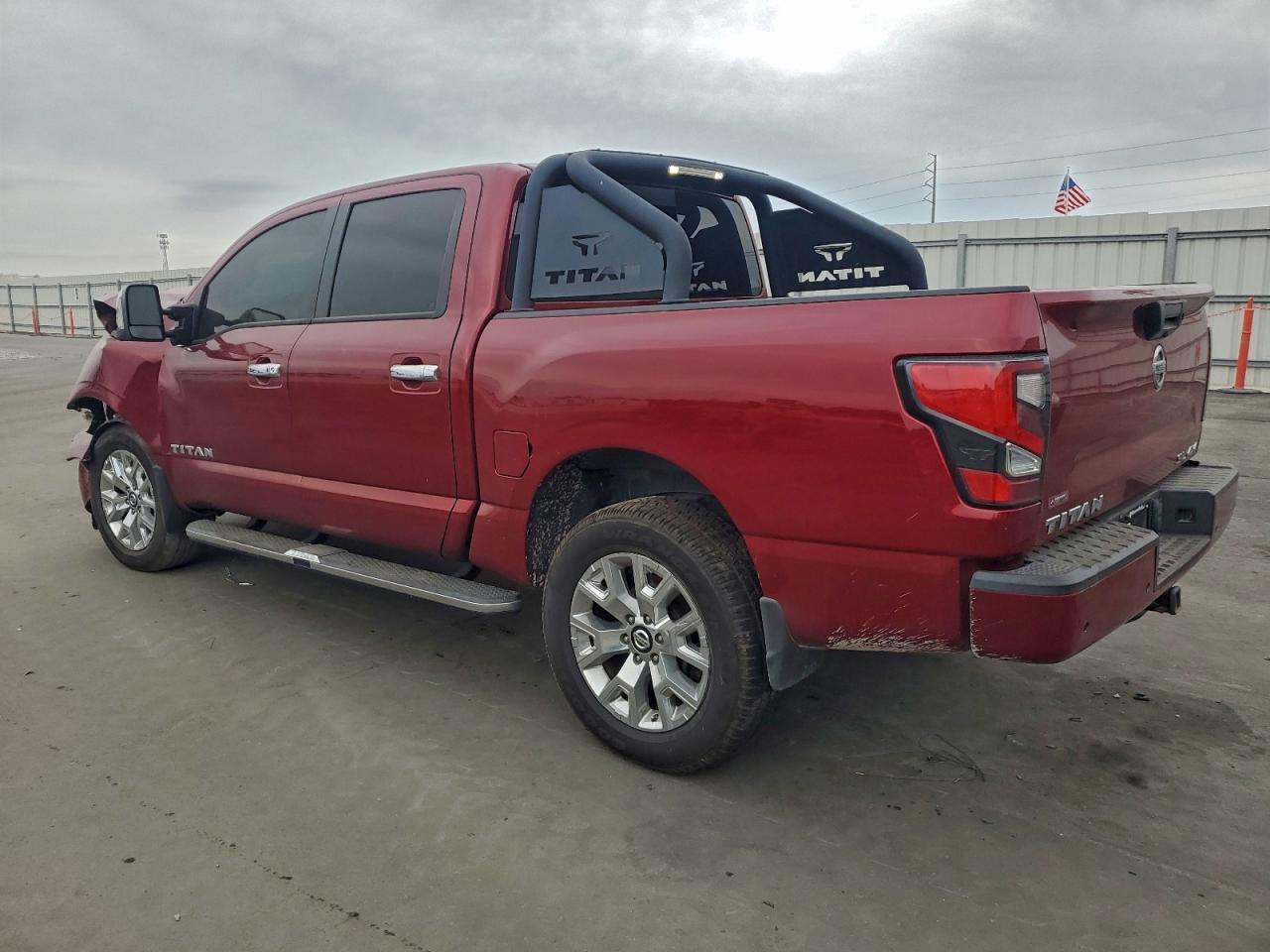 2021 Nissan Titan Sv - Фото 2