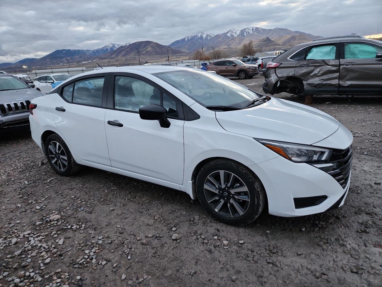 2025 Nissan Versa S - Image 4