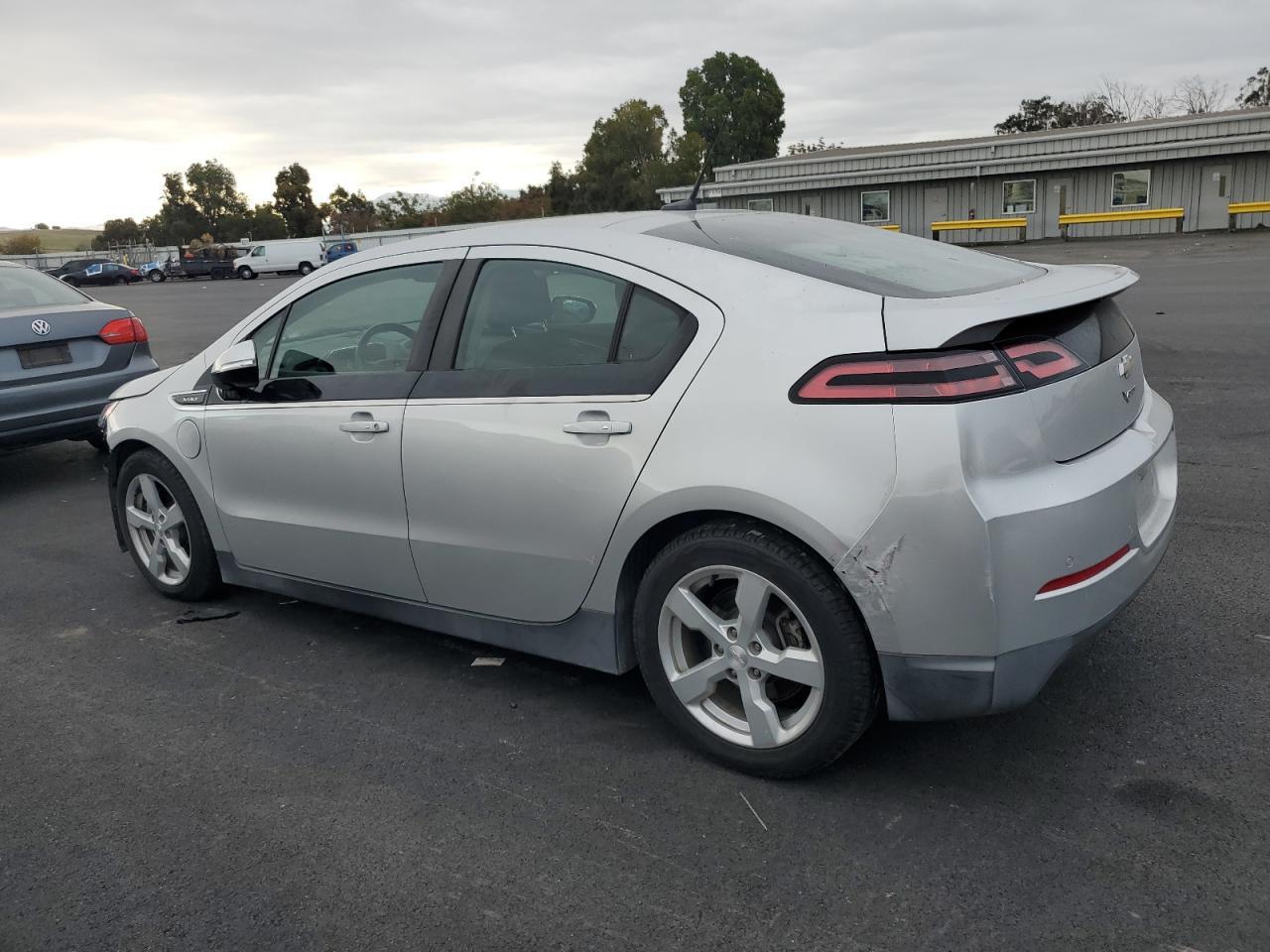 2013 Chevrolet Volt - Фото 2