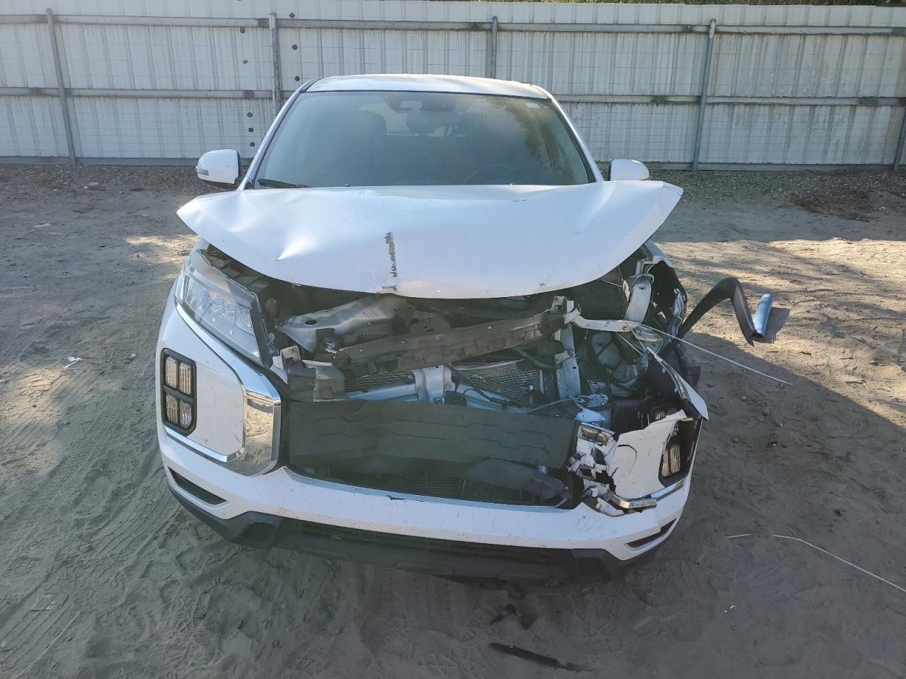 2020 Mitsubishi Outlander Sport Es - Фото 5