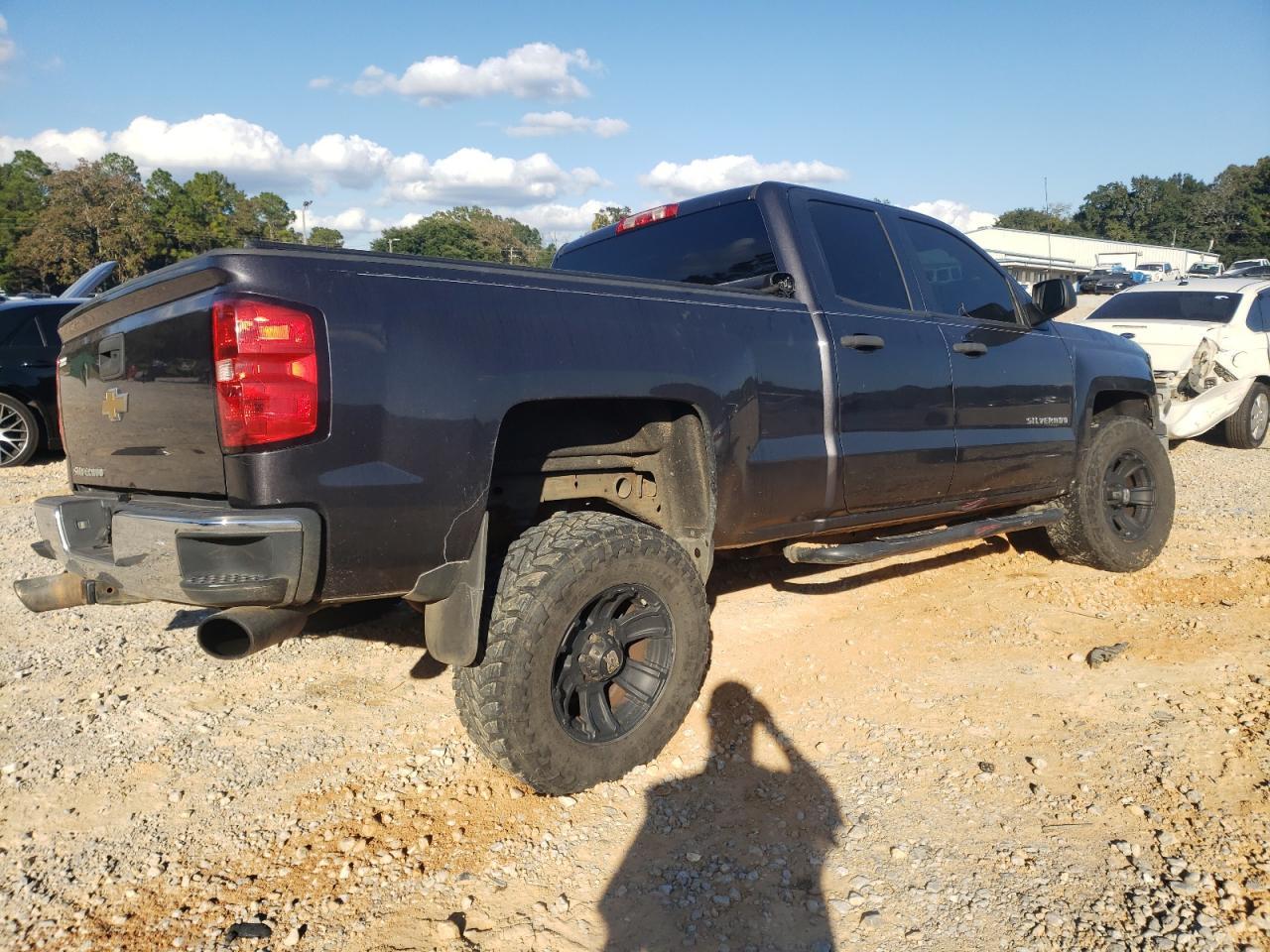 2014 Chevrolet Silverado C1500 - Image 3